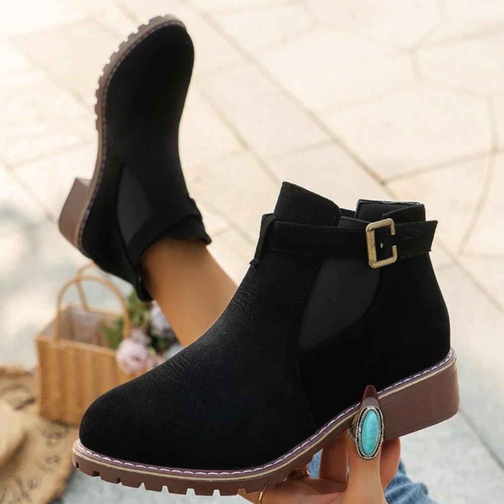 Drune | Stiefeletten Wildleder-Optik Schnalle Elastische Einsätze Rutschfeste Sohle
