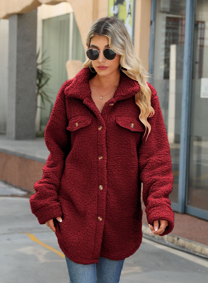 Drune | Shacket Übergröße Sherpa Fleece Langschnitt Knopf Vorderseite Patch Taschen
