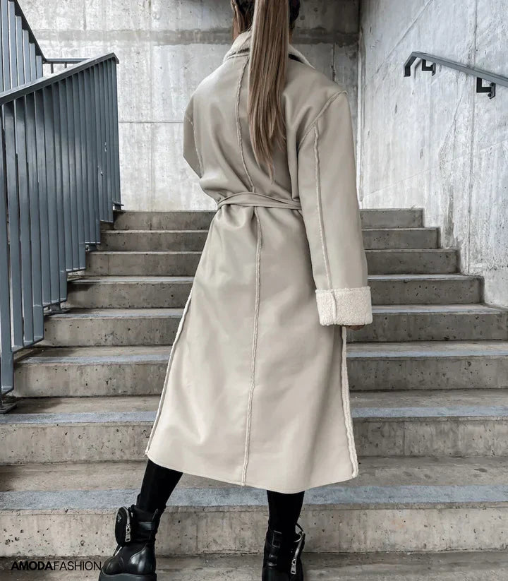 Drune | Aus Leder und Fleece mit Schnürsenkeln