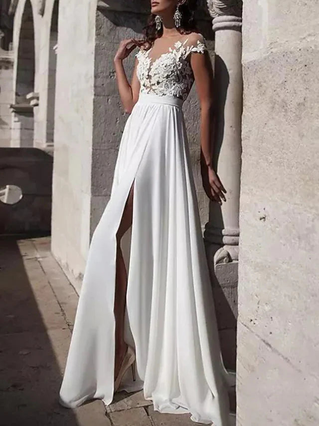 Drune | Spitzen-Spalt-Abendkleid