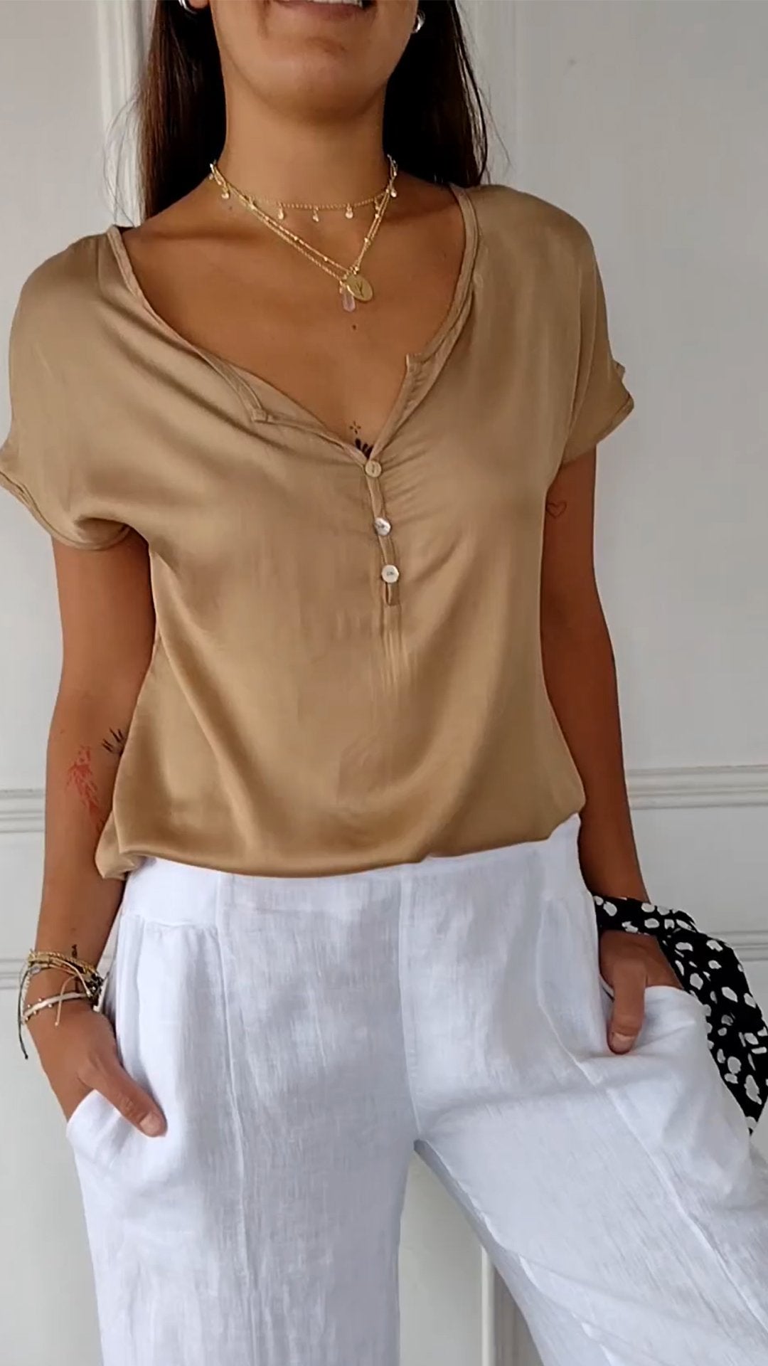 Drune - Bequeme Bluse mit V-Ausschnitt für Frauen