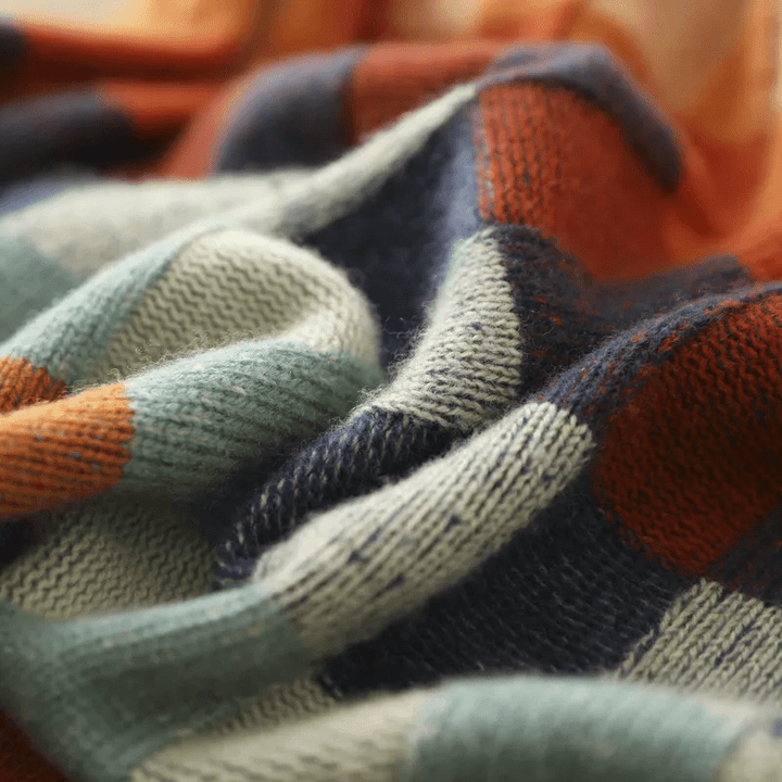 Drune | Couture-Patchwork-Rollkragenpullover