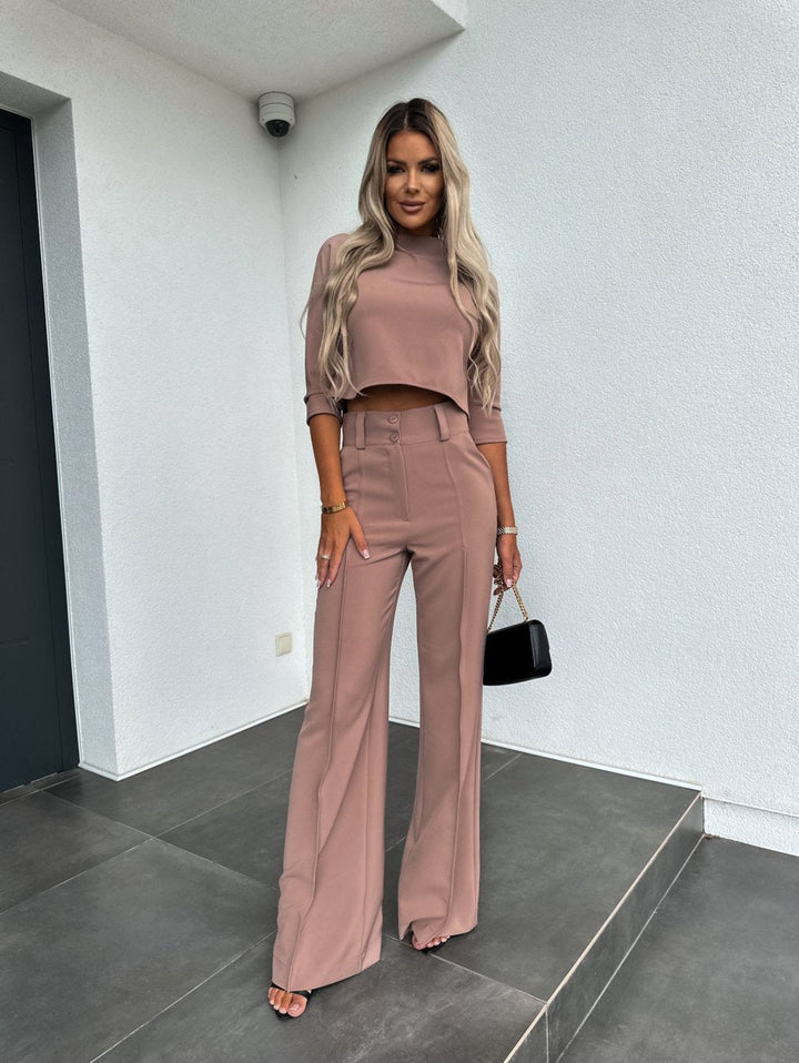 Drune | Stilvoller Jumpsuit | Elegantes und Komfortables Design