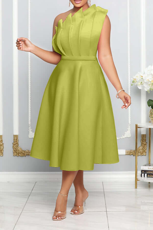 Drune | One Shoulder Midi Kleid Elegante A-linie Passform Skulpturierte Details Festliche Kleidung