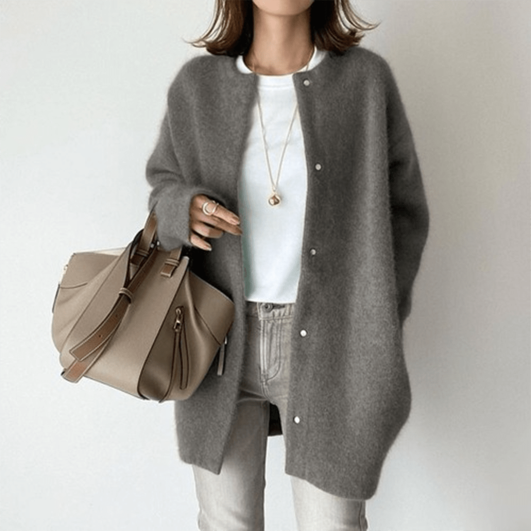 Drune | Cardigan Lang Beige Wolle Elegant & Bequem