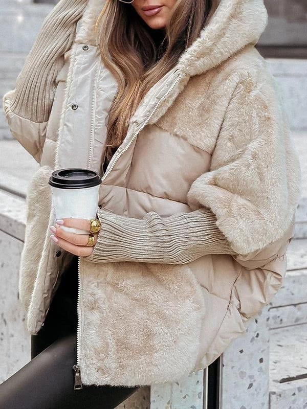 Drune | Cape Mantel Double aus Faussem Fell Beige Sanftheit, Volumen und Eleganz Cocooning