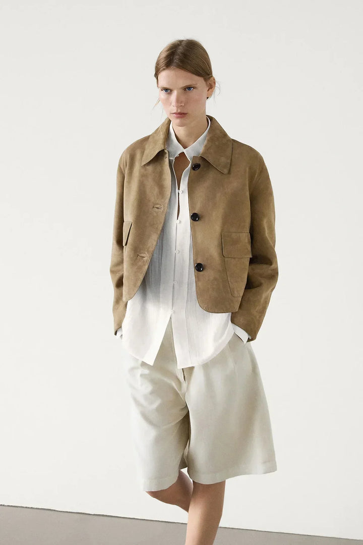 Drune | Kurze Wildlederjacke Eleganz Chic und Trend