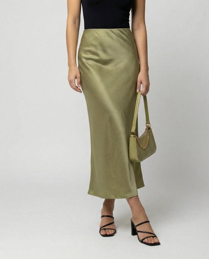 Damen Longskirt aus glattem Satin von Drune