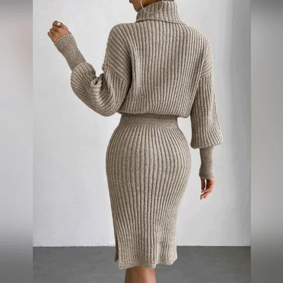 Drune | Stylisches Rollkragenkleid