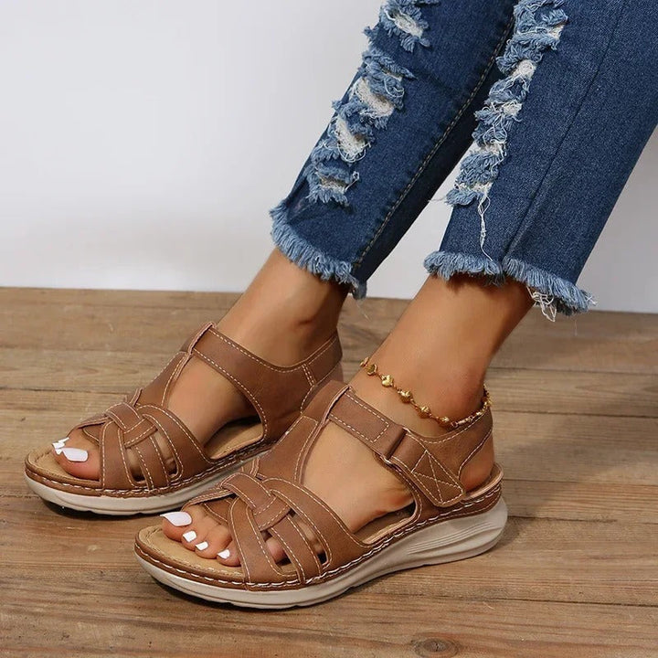 Drune | Orthopädische Sandalen