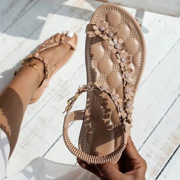 Drune | Flache Sommer Blumen Sandalen