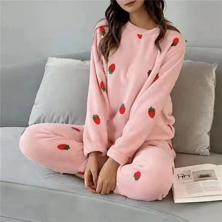Drune | Fleece Komfort Pyjama - Süß, Warm und Bequem in 7 Trendy Varianten