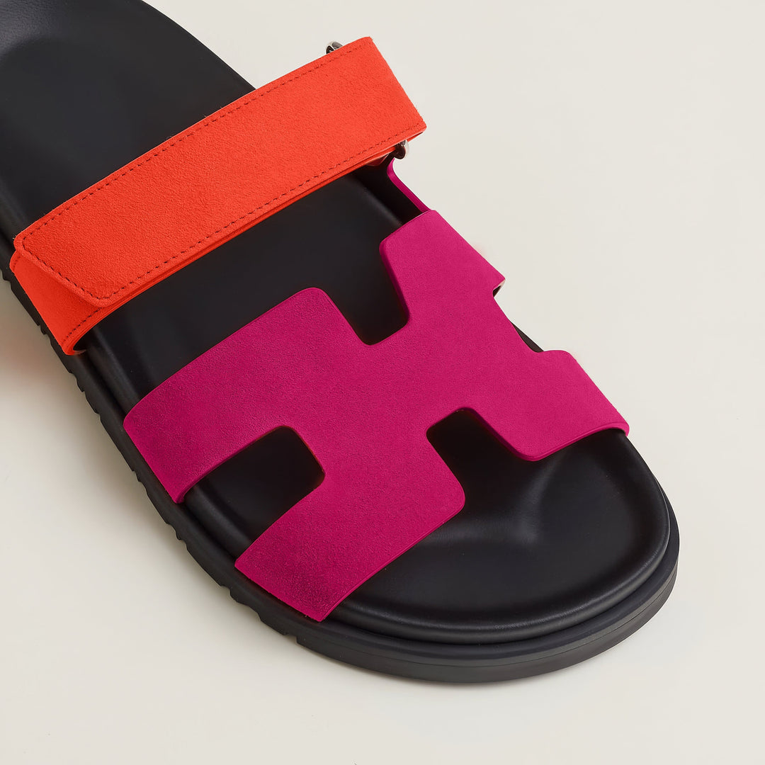 Drune | Stilvolle Sandalen für Einen Luxuriösen Look Vom Strand Auf Die Straße