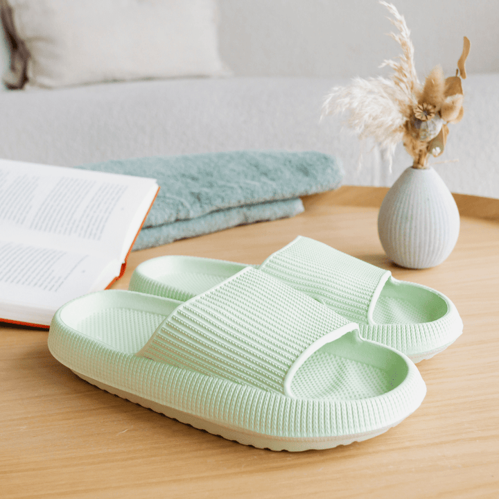 Drune | Weiche Bequeme Strandslipper