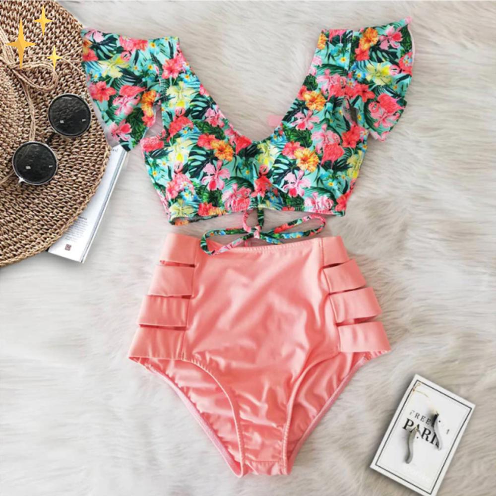 Drune | Bikini-Set, das einen hohen Taillenschnitt und einen gerafften Oberteil für einen verspielten und verführerischen Look hat