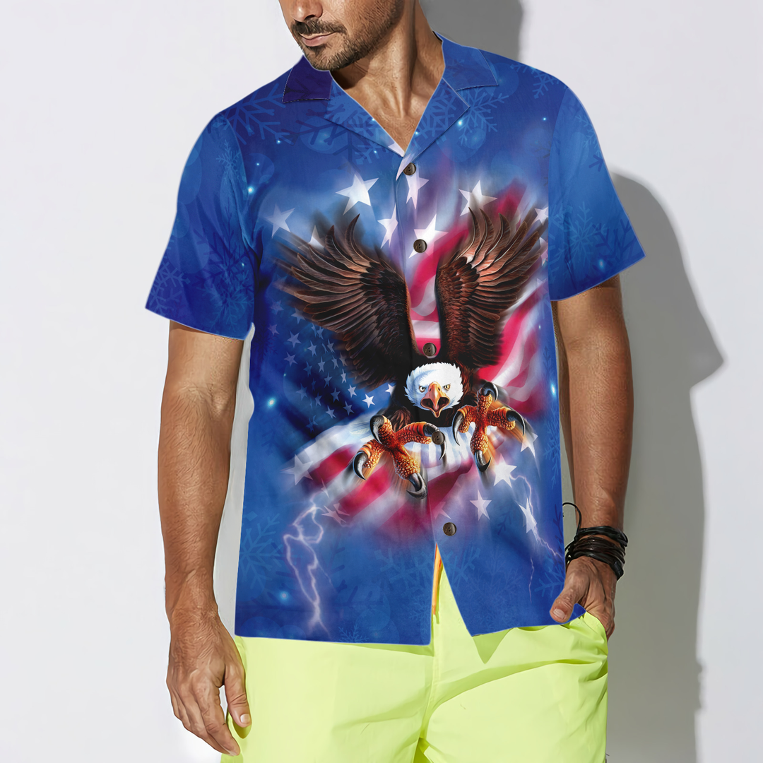 Drune | Hyperfavor Weihnachts-Hawaiian-Shirts für Männer und Frauen, Adler fliegt mit amerikanischer Flagge Hawaiian Shirt Button-Down-Shirt Kurzarm