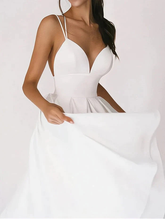 Drune - Elegantes Kleid mit V-Ausschnitt