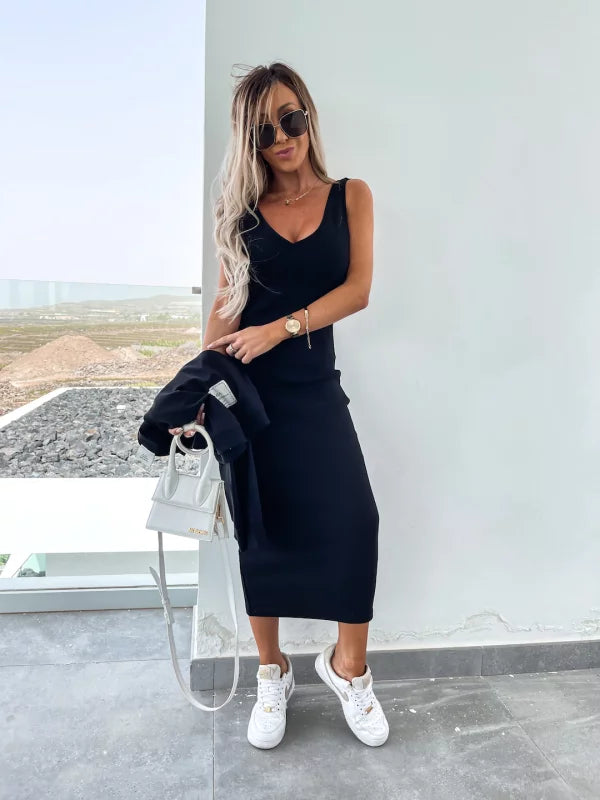 Drune | Stilvolles Off Shoulder Crop Top und Midi Rock Set