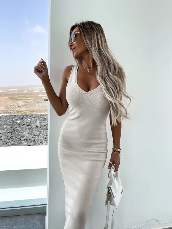 Drune | Stilvolles Off Shoulder Crop Top und Midi Rock Set