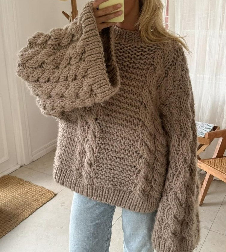 Drune | Chunky cable knit sweater