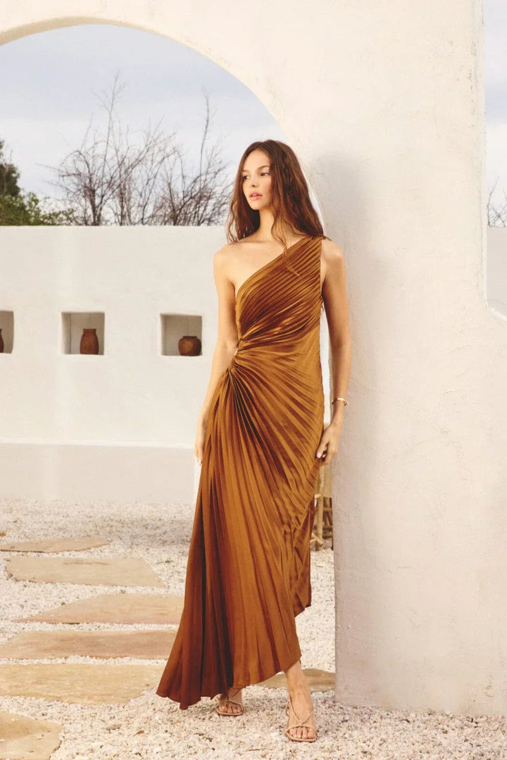 Drune | One Shoulder Plissee Midi Kleid