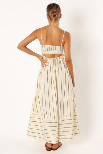 Drune | Sommerkleid mit Offenen Schultern