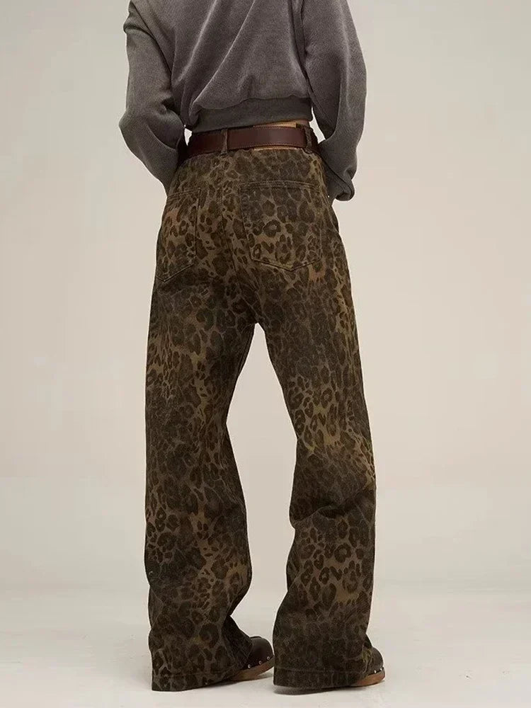 Jeans mit Leopardenmuster