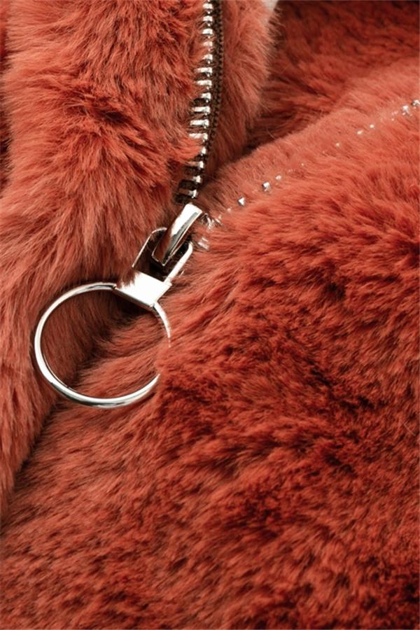 Drune | Kunstfell Reißverschlussjacke Rot