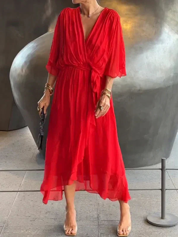 Drune | Grünes Chiffonkleid mit V-Ausschnitt