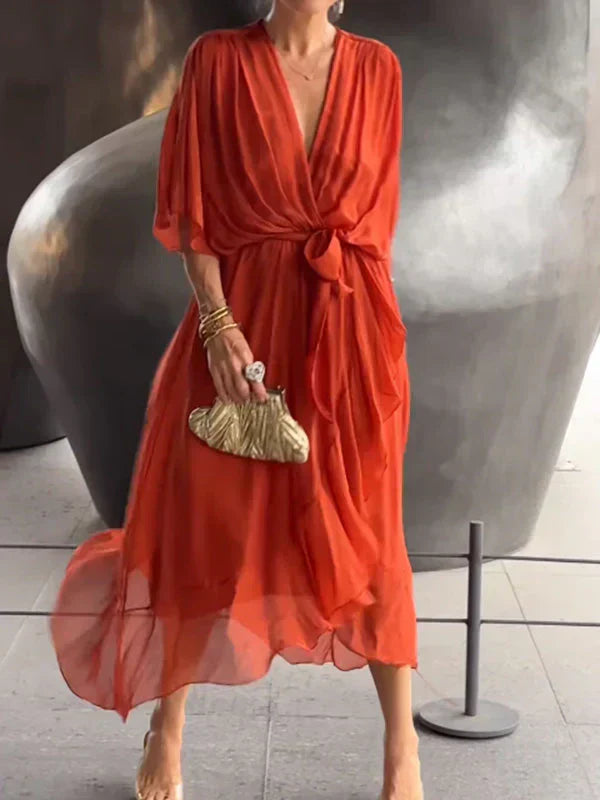 Drune | Grünes Chiffonkleid mit V-Ausschnitt