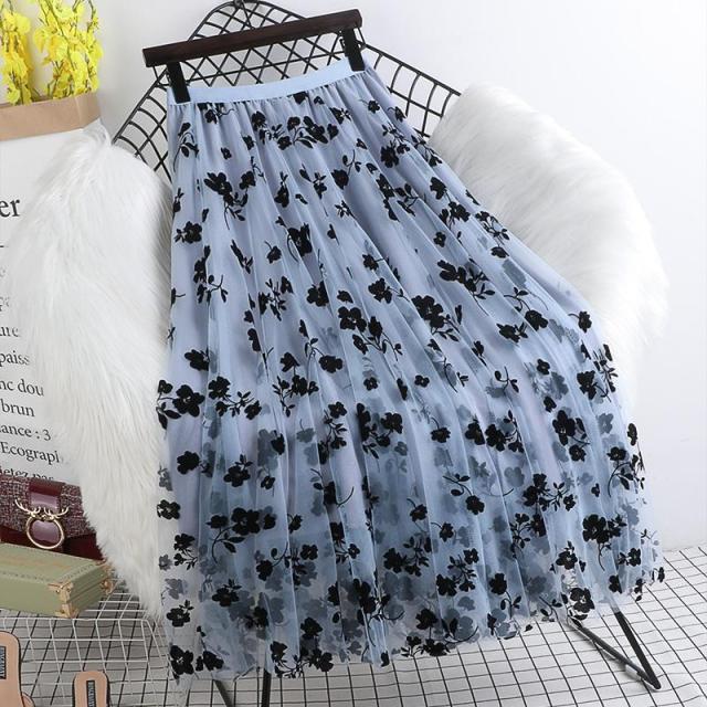 Drune | Eleganter Maxirock aus Mesh mit Blumenmuster