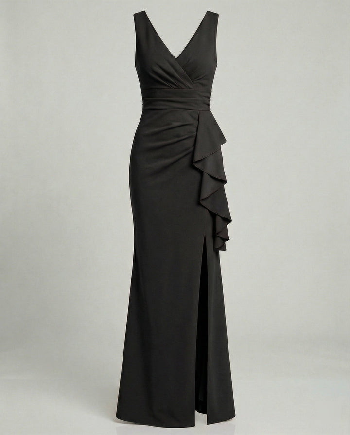 Figurbetontes Abendkleid mit V-Ausschnitt