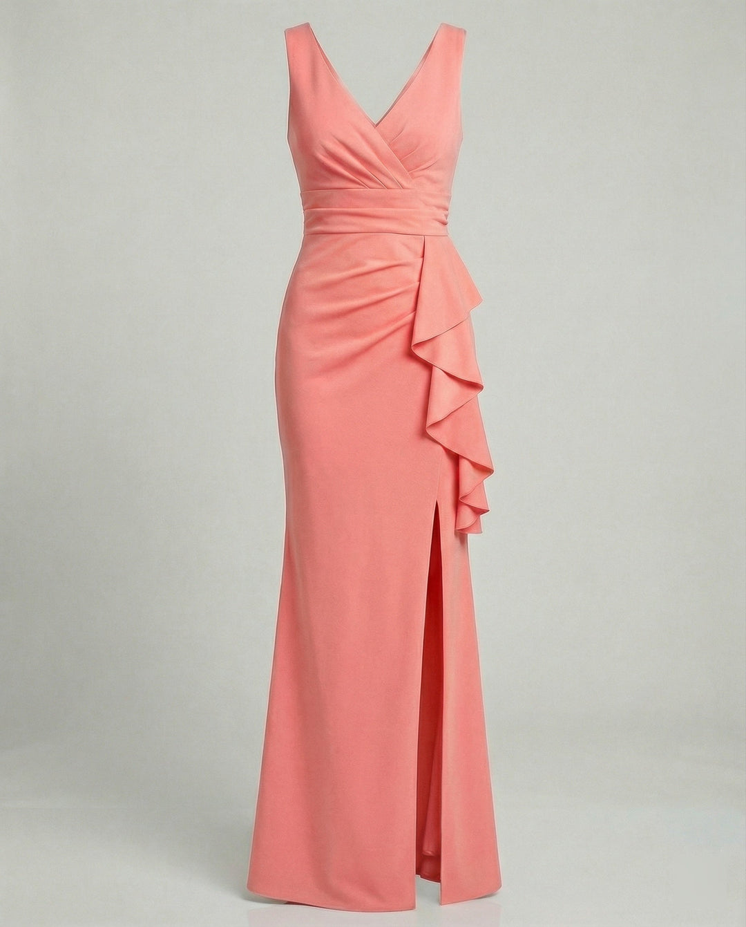 Figurbetontes Abendkleid mit V-Ausschnitt