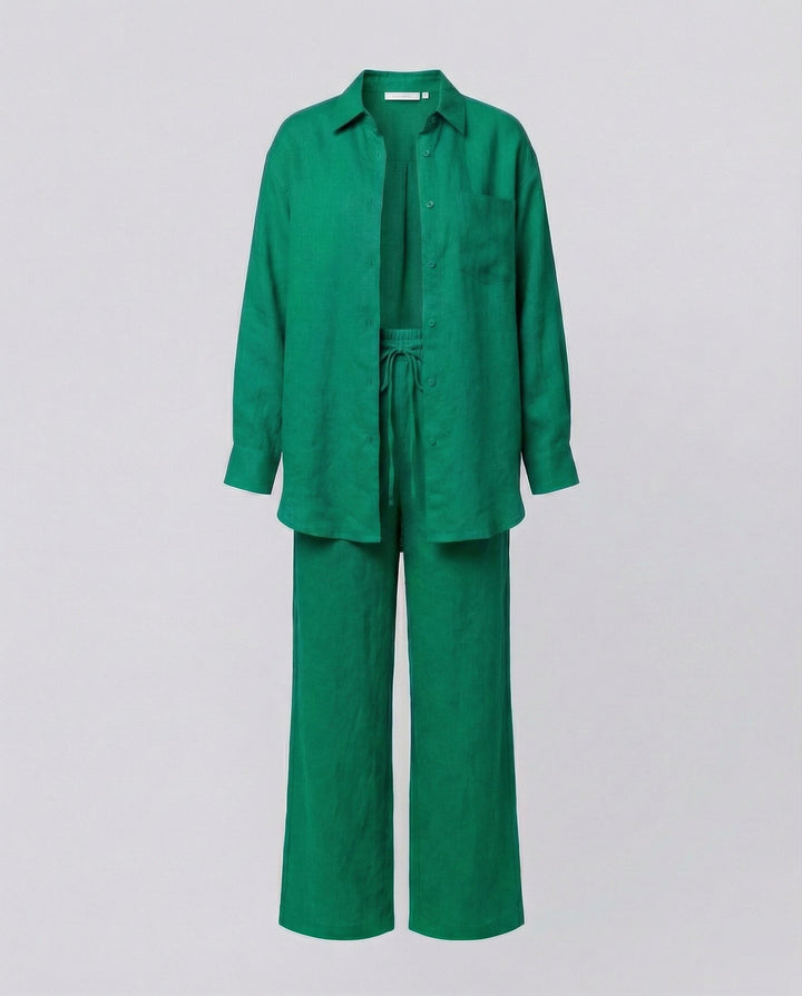 Damen Lässiges Leinen-Outfit mit weit geschnittenem Hemd und lockeren Hosen Drune
