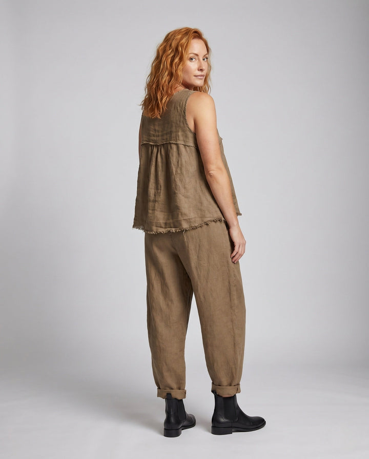 Product 15646795563338 - back_view