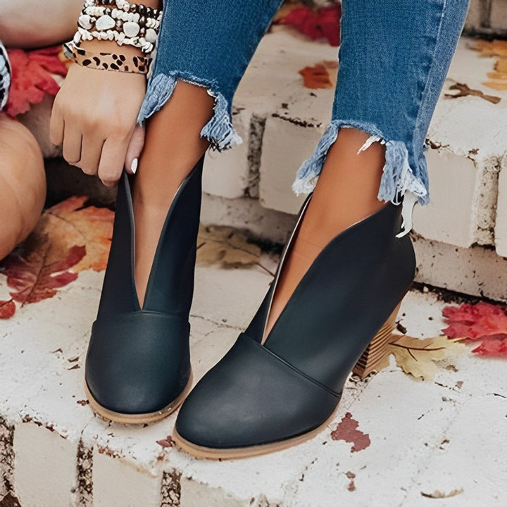 Drune | Bequeme Stiefelette mit Trendigem Blockabsatz für Luxuriösen Style