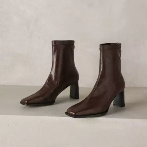 Drune | Ankle Boots Damen mit quadratischer Spitze - hohe Absätze, bequem und langlebig