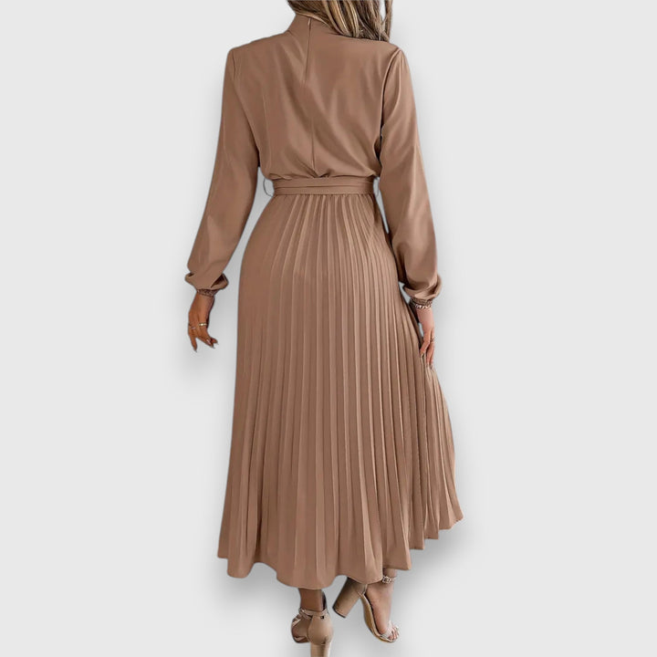Drune | Zeitlose Eleganz in Einem Midikleid