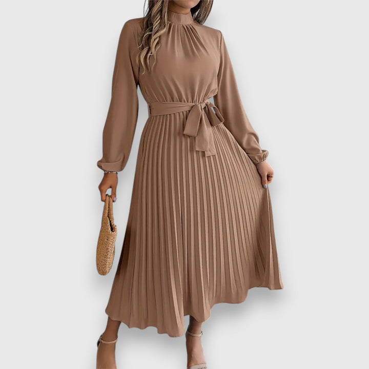 Drune | Zeitlose Eleganz in Einem Midikleid