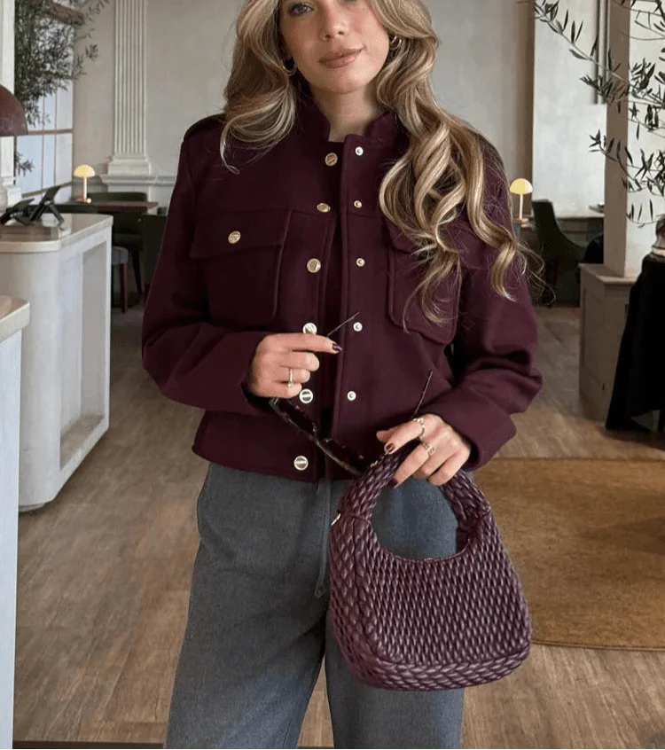 Drune | Bomberjacke mit goldenen Details