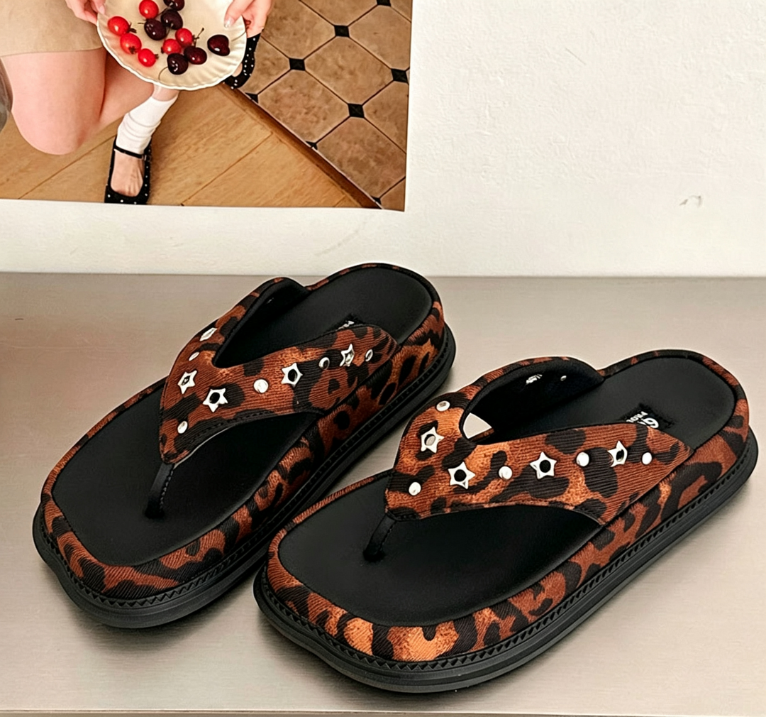 Damen modische Zehentrenner-Sandalen mit luxuriösem Nieten-Detail Drune