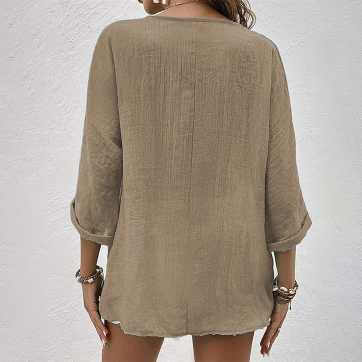 Drune | Stylisches T-Shirt mit V-Ausschnitt