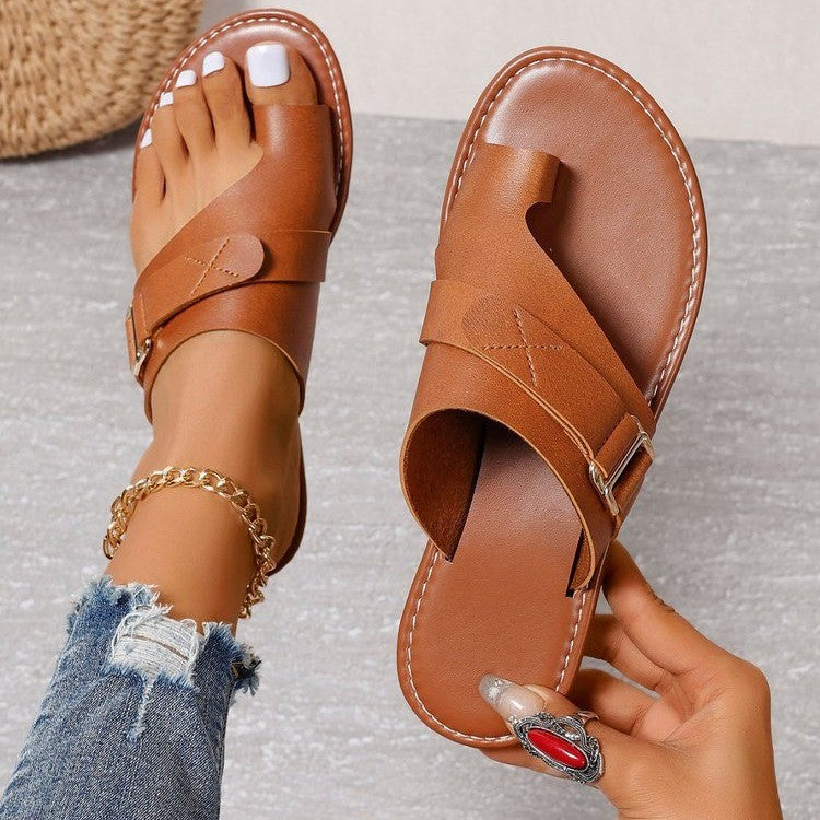 Drune | Stylische Flache Zehentrenner Sandalen für Einen Trendigen Look