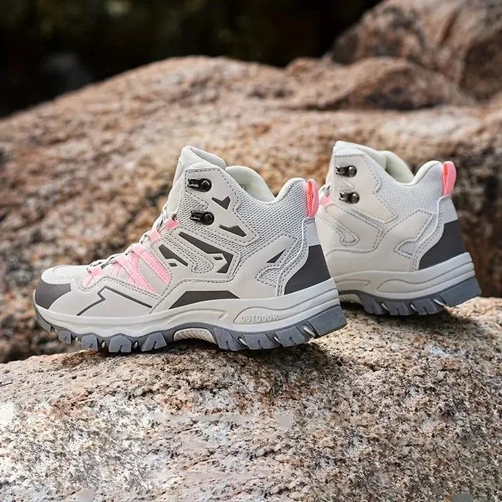 Drune | Hochwertige Orthopädische Wanderschuhe