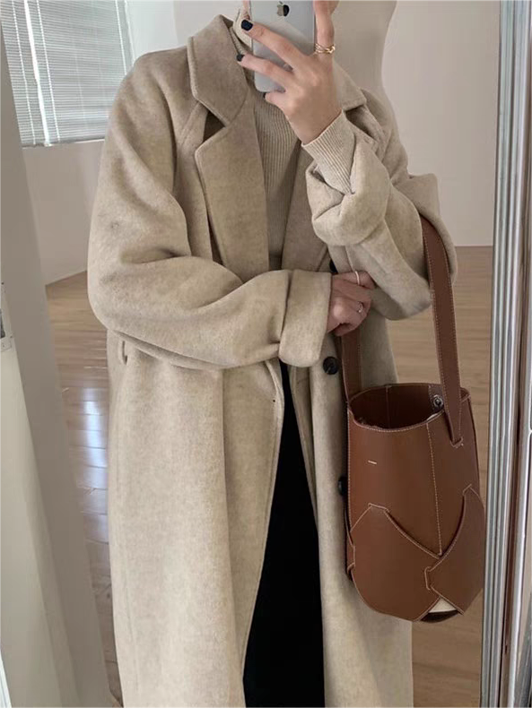 Drune | lange Jack mit doppelter Knopfreihe, Reverskragen und Gürtel