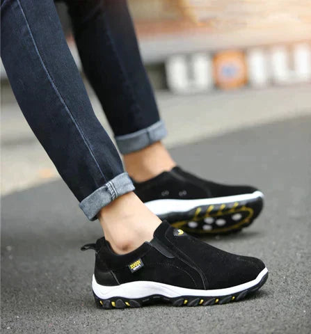 Drune | Slip-On Sneaker für Herren mit elastischen Einsätzen – Komfort und Bequemlichkeit für den täglichen Gebrauch