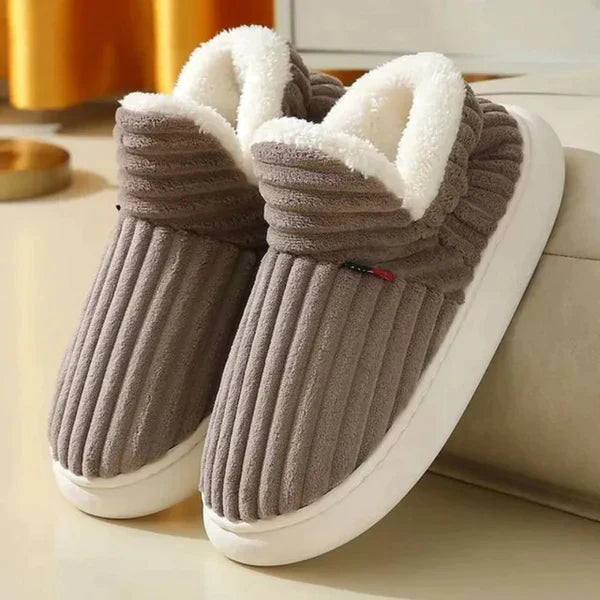 Drune | Plüschschuhe Damen - weiche komfortable Hausschuhe für zu Hause