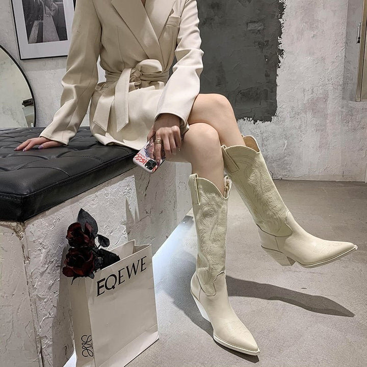 Drune | Bequeme Wildlederstiefel für Damen