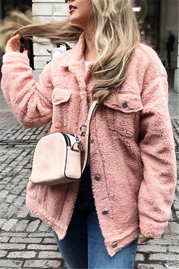 Drune | Flauscher Lammwollpelzmantel Pink