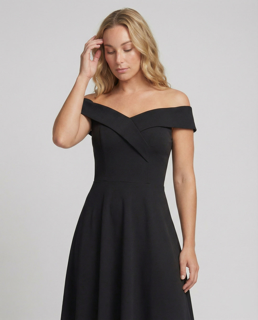 Drune | Elegantes Off-Shoulder Langes Catwalk Abendkleid